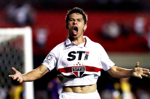 São Paulo e Ponte Preta fazem duelo com ares de Estadual