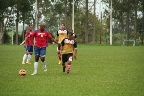 Penapolense goleia Linense por 4 a 0 em jogo-treino