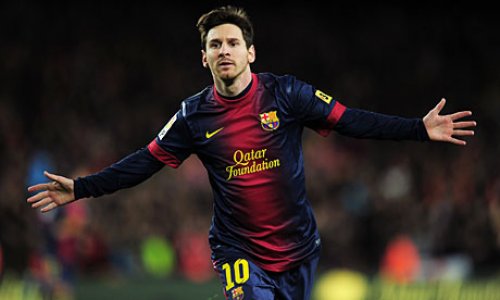 Lionel Messi elogia Neymar, “adia” o Mundial e se esquiva das polêmicas