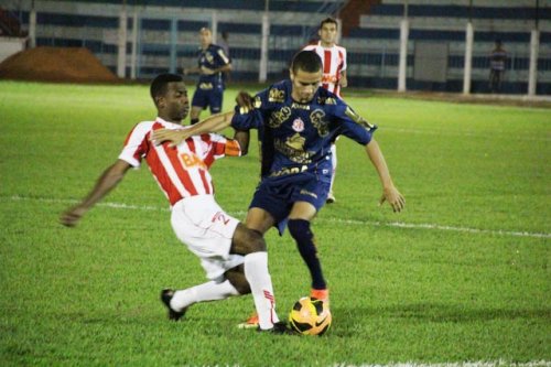 Penapolense bate Villa Nova na Série D