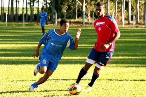 Penapolense traz Sérgio Mota e Edilmário