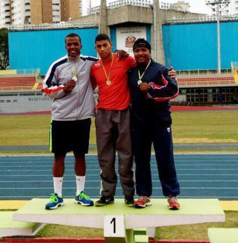 William Dourado &eacute; ouro no arremesso do peso