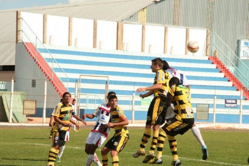 Sub-20 do Penapolense perde no Tenentão
