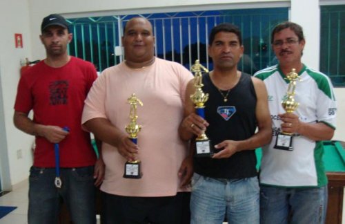 José Luis vence Torneio de Bilhar