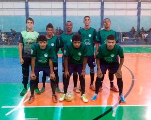 Piacatu goleia no Futsal Ferinhas