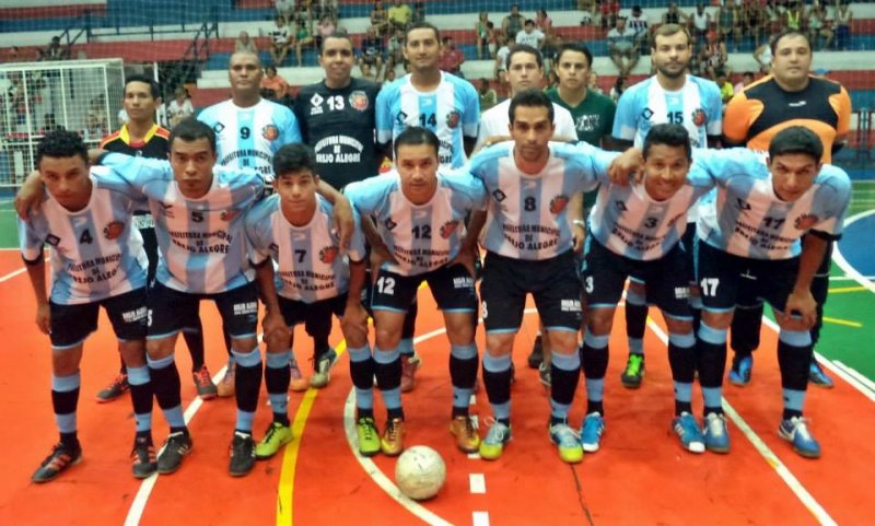 Cobras e Cobrinhas definem finalistas hoje