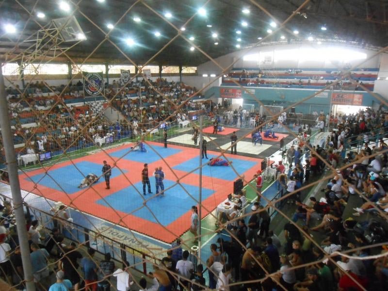 Circuito Interior de Jiu-Jitsu reúne mais de 3 mil pessoas no Gigante Azul