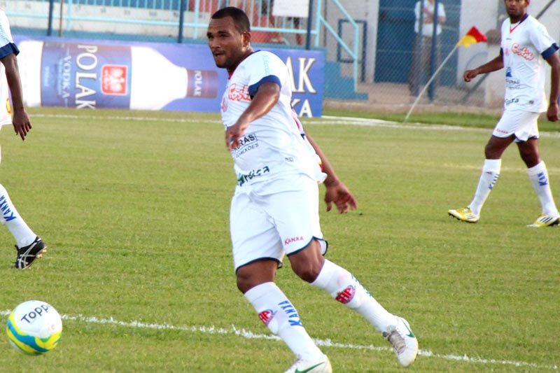 Penapolense enfrenta Ituano com time misto