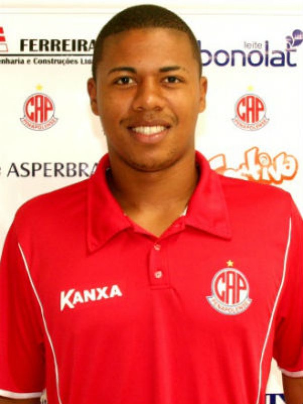 Palmeiras: Técnico Kleina pede contratação de Douglas Tanque