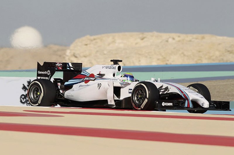 Rosberg bate Hamilton e larga na frente no Bahrein; Massa sai em 8º