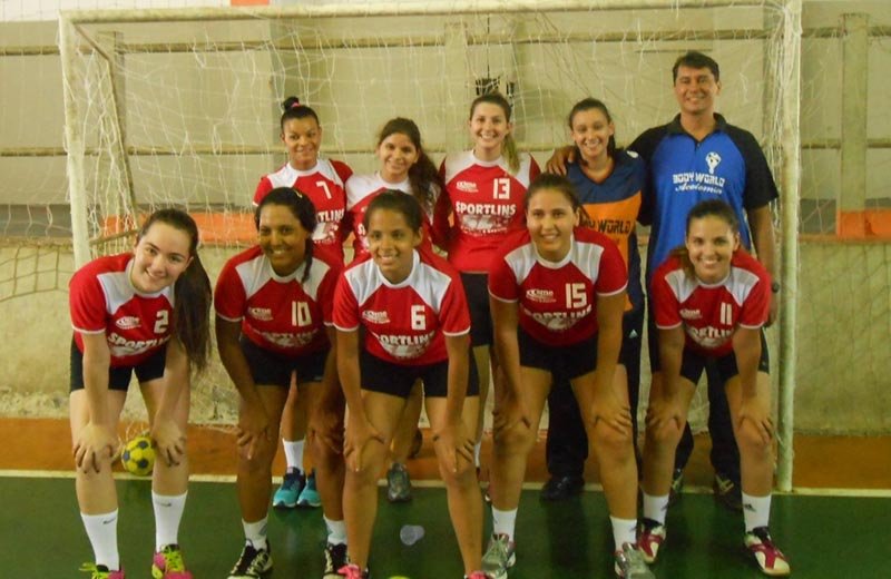 Handebol de Penápolis vence em duas categorias