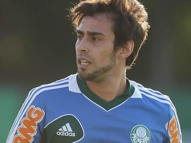 Kleina escala o Palmeiras com Serginho e Henrique