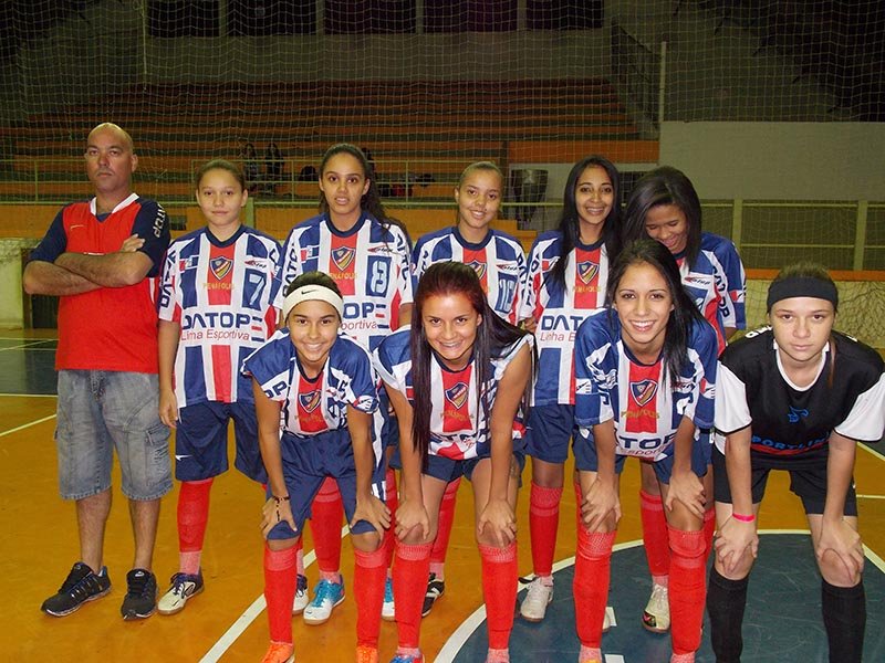 Futsal feminino penapolense vence em Birigui