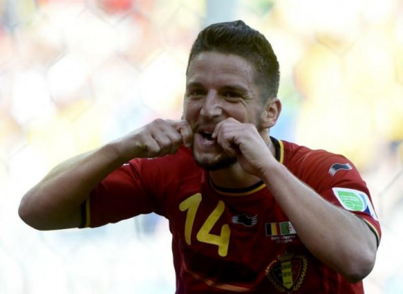 Bélgica vence Argélia de virada na estreia, mas fica devendo futebol