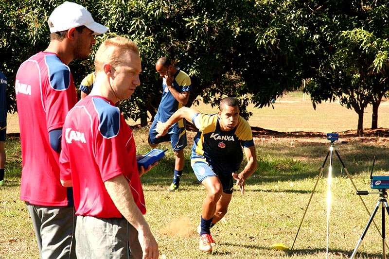 Elenco do Penapolense passa por avaliação física