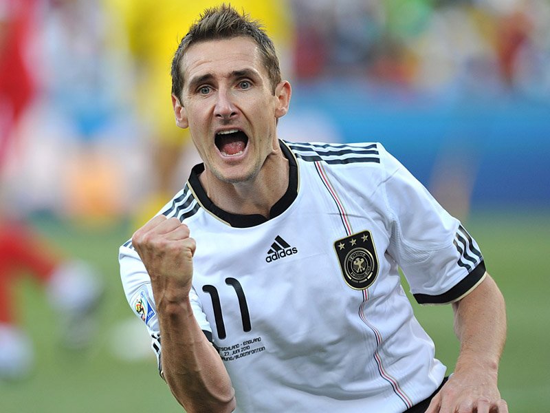 Atacante Klose é trunfo da  Alemanha para grande final