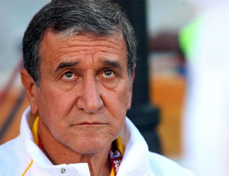 Parreira indica aposentadoria e rebate Dunga sobre "boné de Neymar"