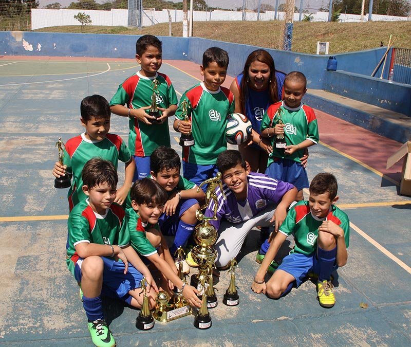 Manchester é campeão no Lago Azul