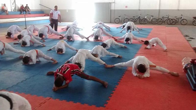 Sesi realiza Oficina de Karatê em Penápolis