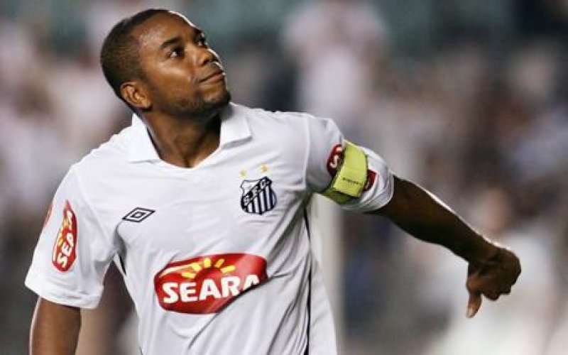 Enderson elogia base e pretende observar meninos na reta final