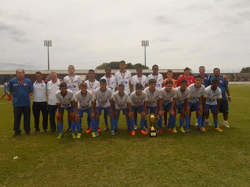 Futebol Dente-de-Leite é campeão regional