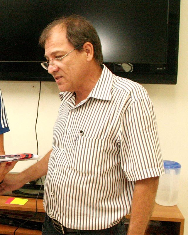Nilso prega cautela para surpreender