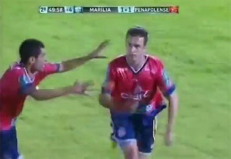 Penapolense vence o Marília nos acréscimos