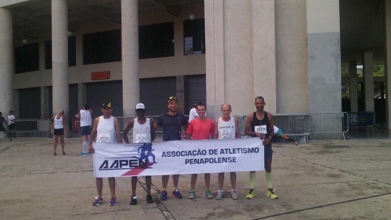 Penapolenses participam da Meia Maratona Internacional