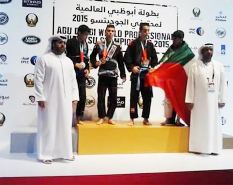 Ricardinho é bicampeão mundial de jiu-jitsu