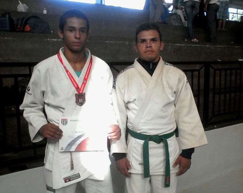 Judoca conquista bronze em Botucatu