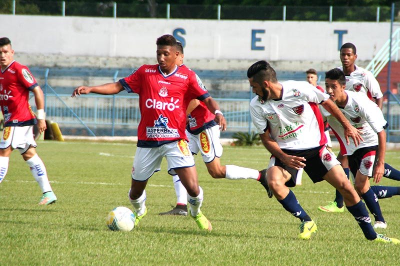 Penapolense vence Oeste no Sub-20