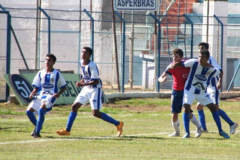 Penapolense encara Birigui no Sub-15 e 17