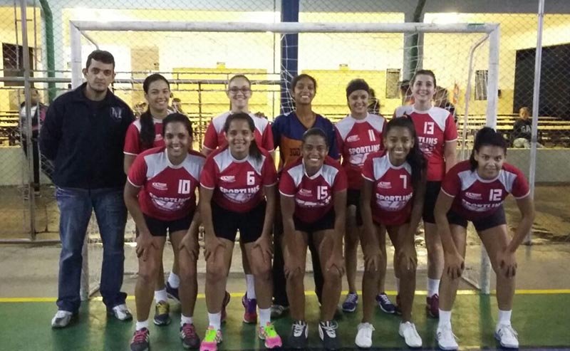 Handebol Feminino vence em Adamantina
