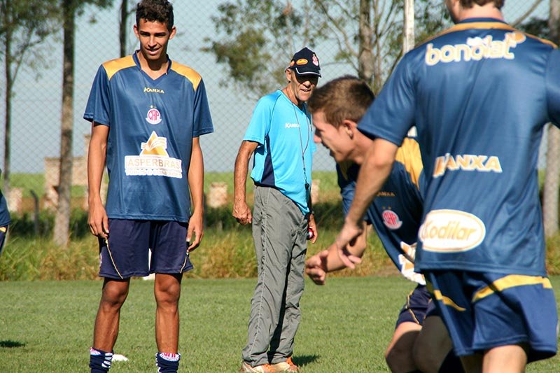 Penapolense aprimora preparação física