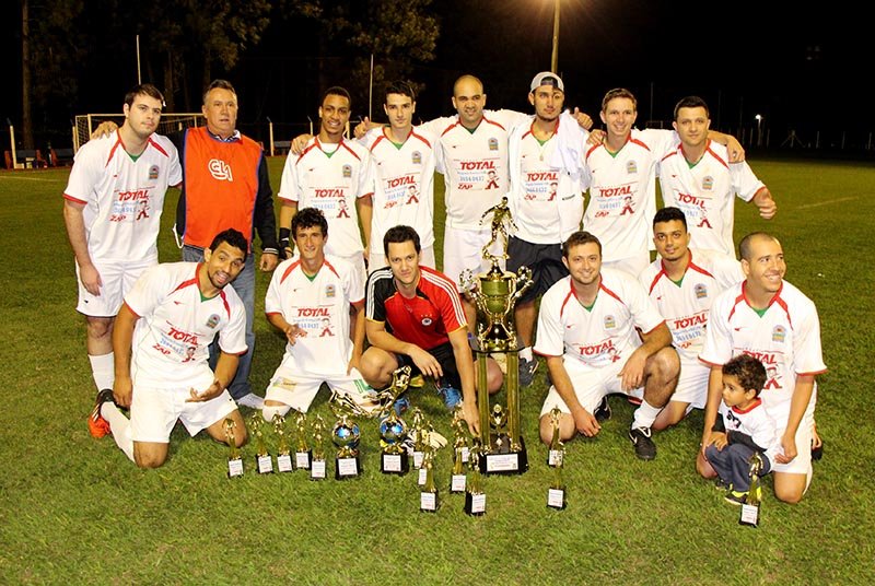 Equador é campeão do Sub-29 no clube Lago Azul