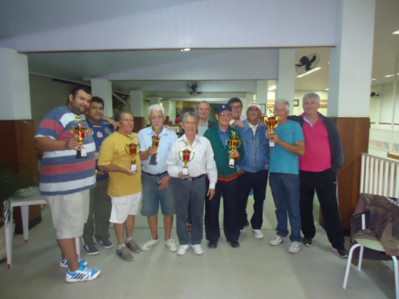 Clube Penapolense realiza torneios
