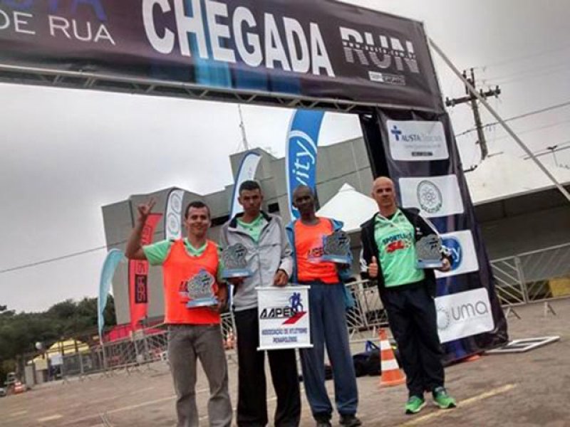 Penapolenses participam de corrida em Rio Preto
