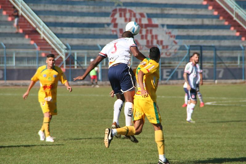 Em jogo fraco, Penapolense e Mirassol empatam