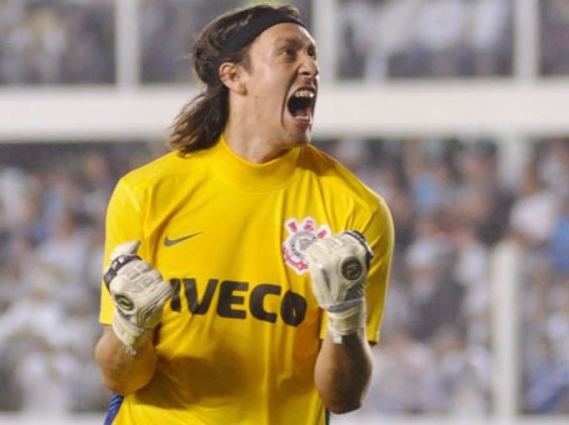 Cássio volta a sentir a coxa esquerda e desfalca o Corinthians hoje