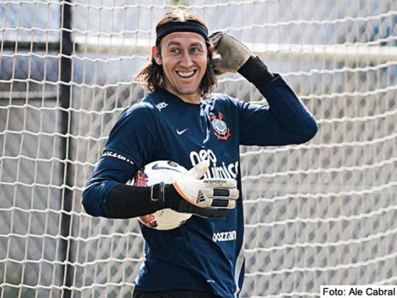 Cássio é dúvida para o clássico contra o São Paulo