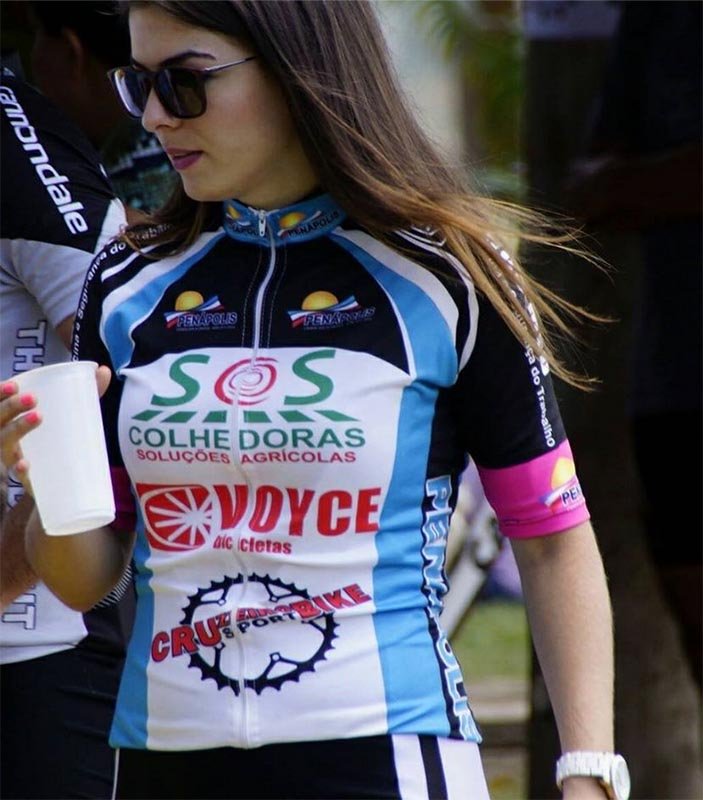 Ciclistas participam de prova em Viradouro