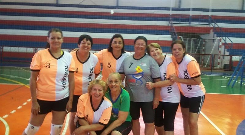 Vôlei Adaptado joga contra Lins