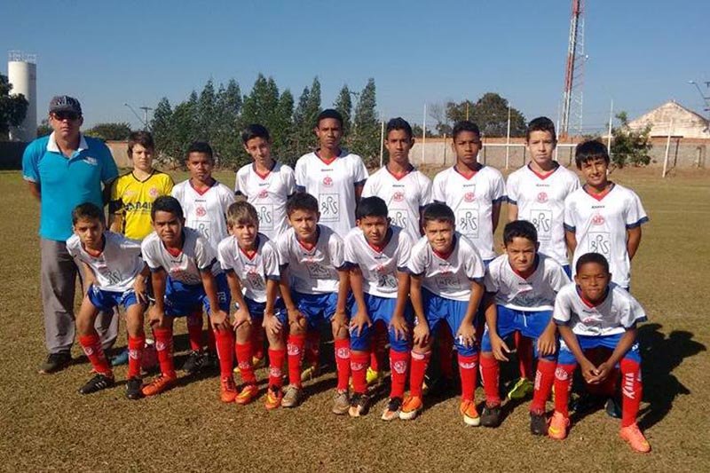 Futebol Menor estreia com vitórias na segunda fase de Campeonato Regional