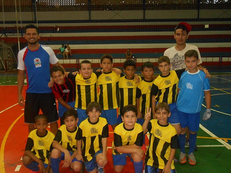Três jogos encerram primeira fase do 20º Futsal Ferinhas