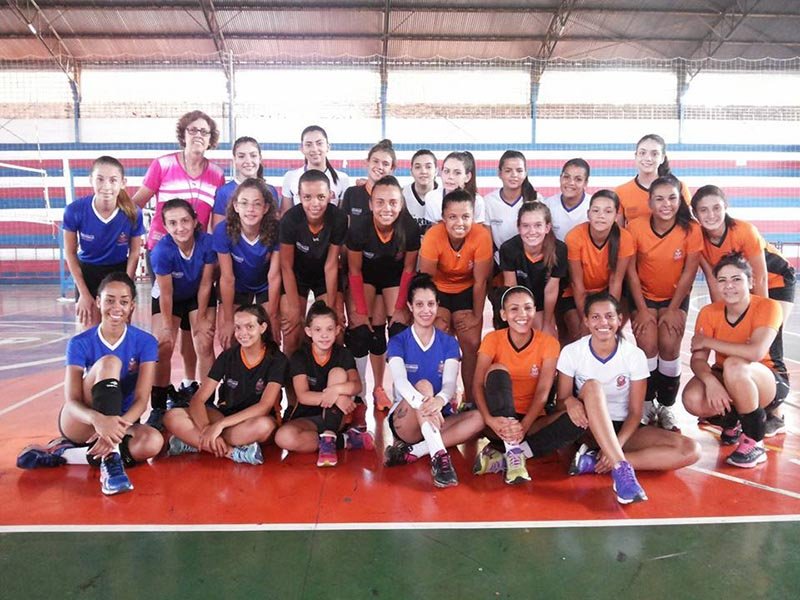 Vôlei Fest reúne atletas da Categoria “A”