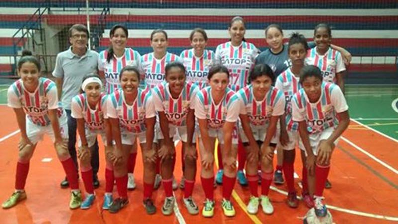 Futsal disputa amistosos com Barbosa