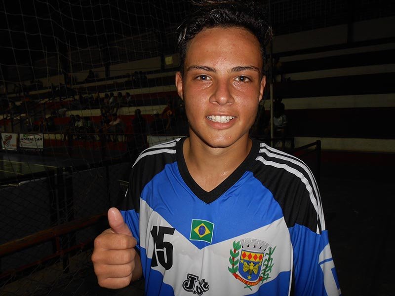 Gabriel Valera foi o destaque da Baurular com 5 gols