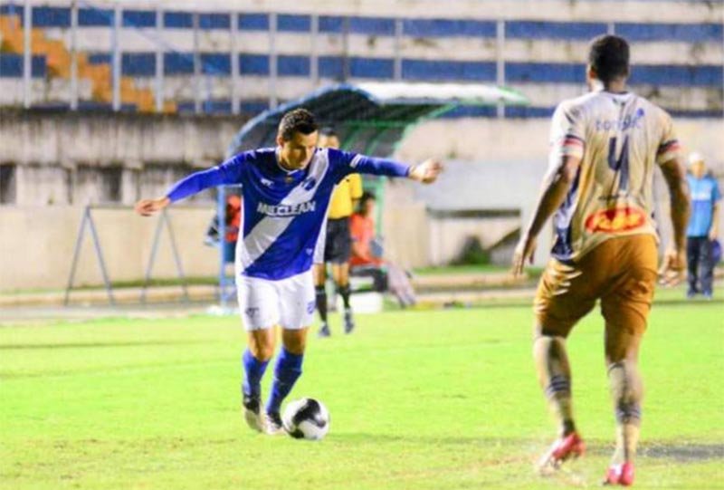 CAP: Equipe se apresenta bem, mas é derrotada em Taubaté