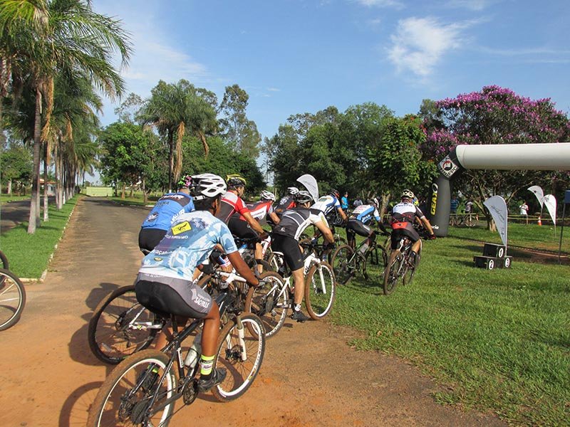 Prova de mountain-bike é sucesso em Penápolis