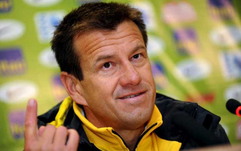 Brasil x Paraguai pode ser decisivo para o futuro de Dunga na Seleção